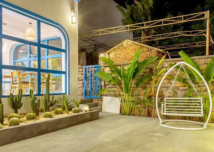 Santorin Hoian Villa