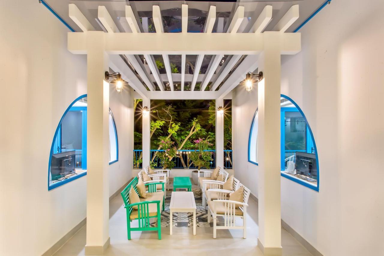 Santorin Hoian Villa *